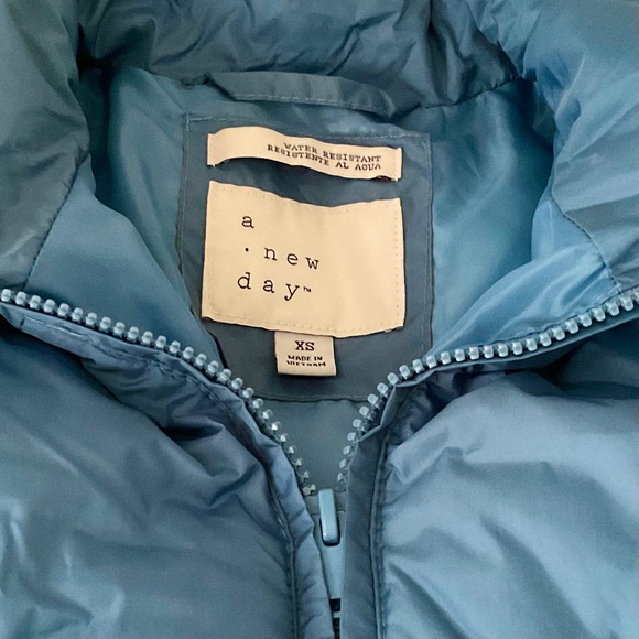 NWOT 🩵 A New Day Zip Front Puffer Jacket 🩵 Blue Size XS 🩵 Warm Cozy Winter - Picture 4 of 5